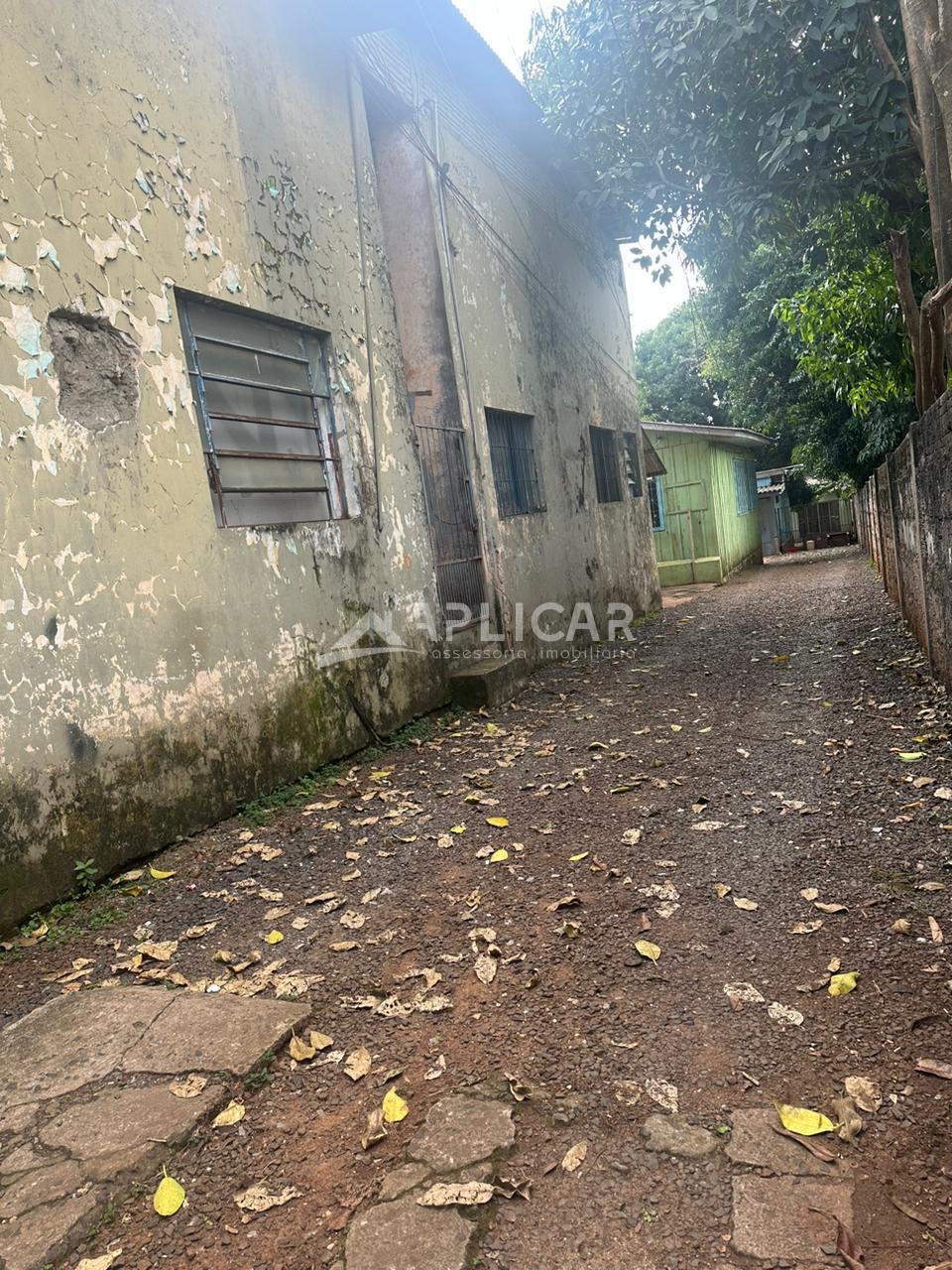 Terreno à venda com 911 m2, no Jardim América, FOZ DO IGUACU - PR