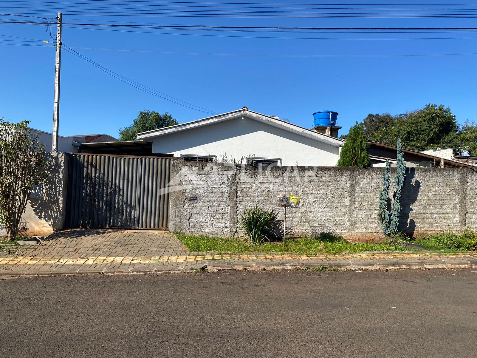 Casa à venda, terreno amplo de rua a rua no Jardim Belvedere, ...