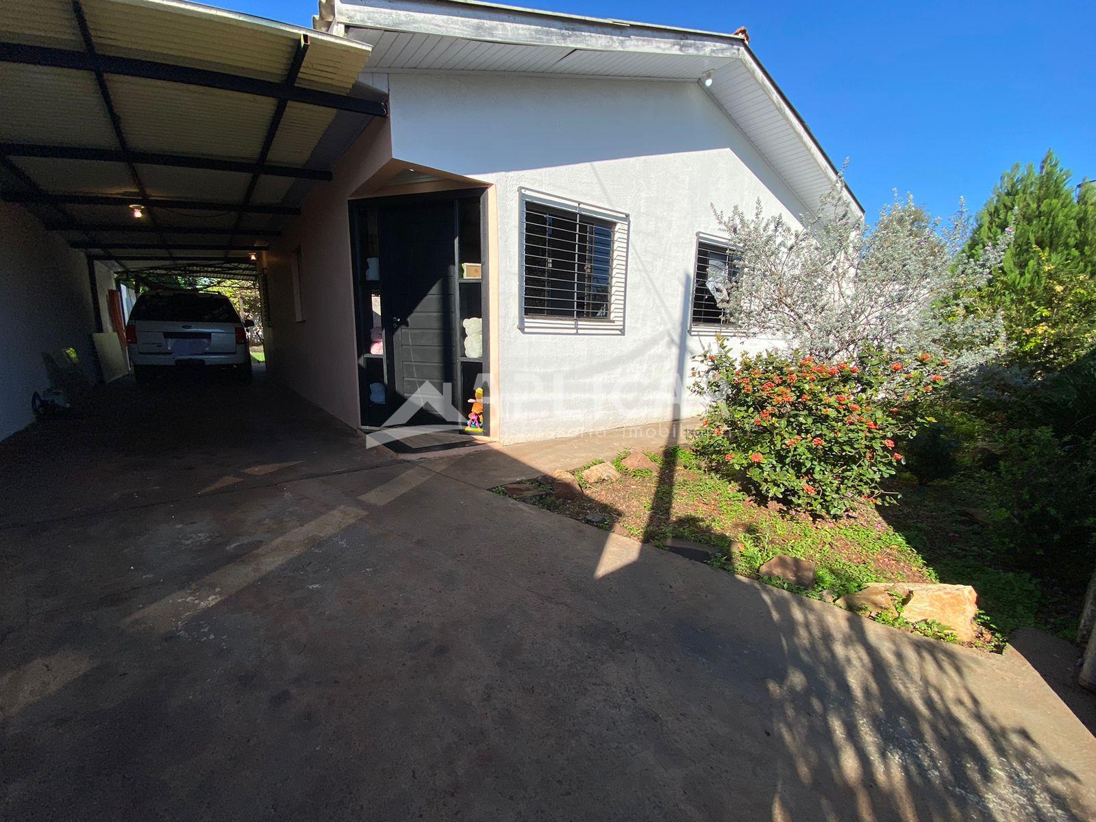 Casa à venda, terreno amplo de rua a rua no Jardim Belvedere, ...