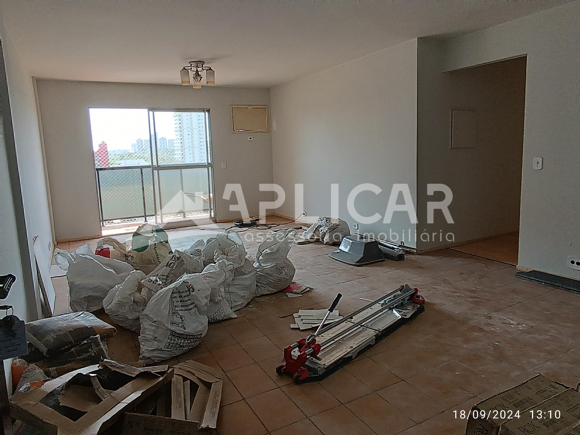 Apartamento para locação no Condomínio Santa Cruz, Centro, FOZ...