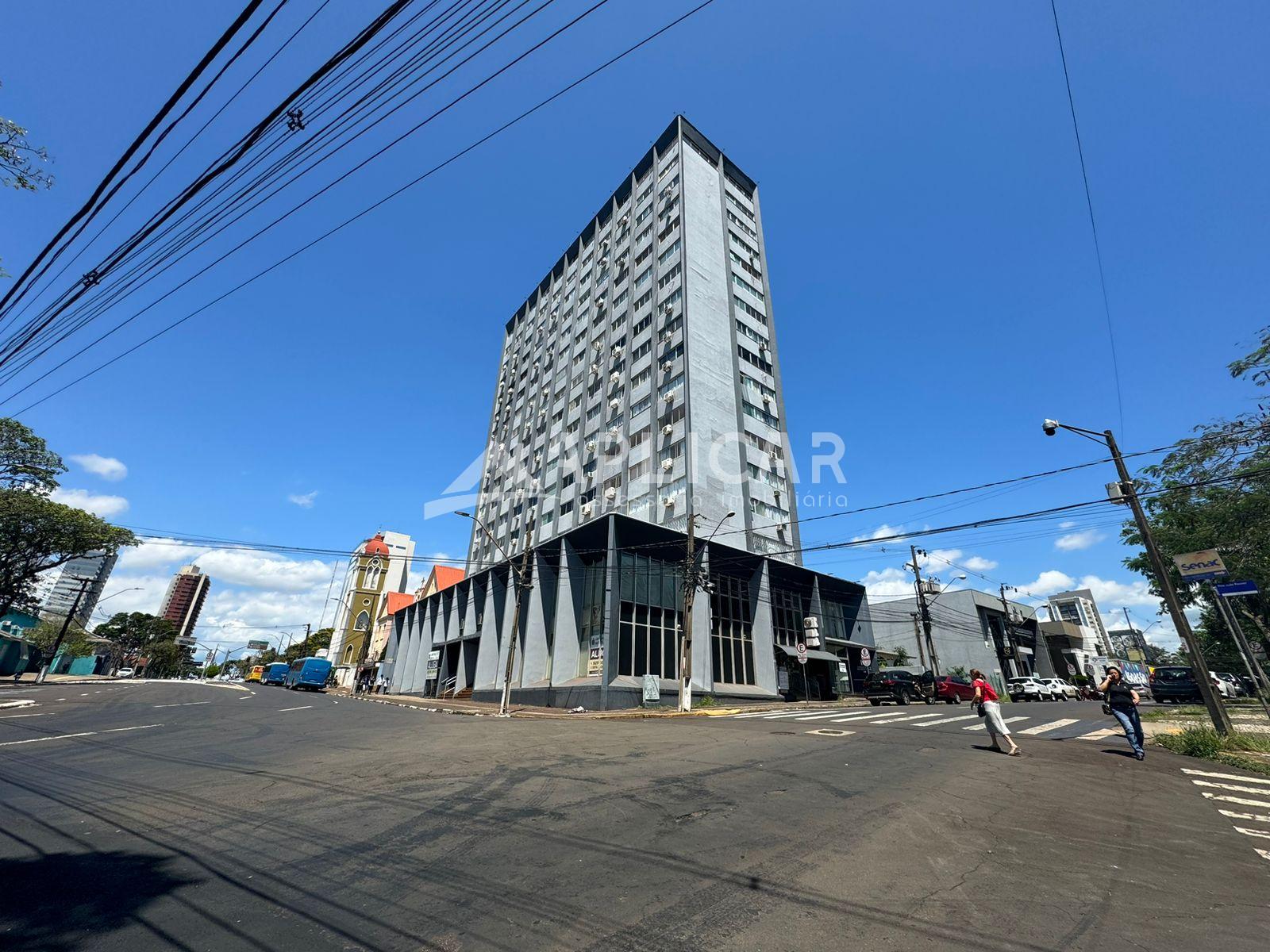 Apartamento à venda no Edifício Banestado, Centro, FOZ DO IGUA...