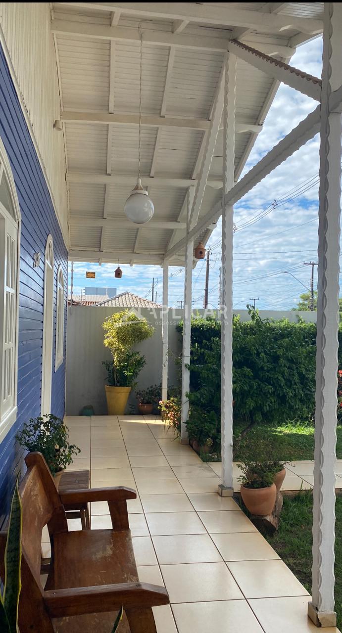 Casa com piscina à venda no Jardim Ipê, FOZ DO IGUACU - PR