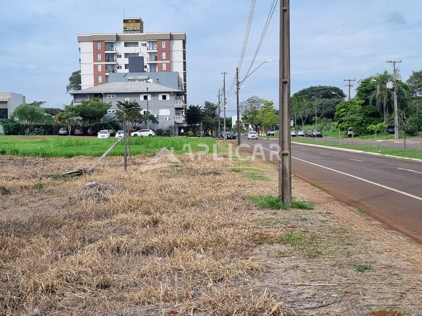 TERRENO COM 2.844 m2 NO JARDIM POLO CENTRO - FOZ DO IGUAÇU