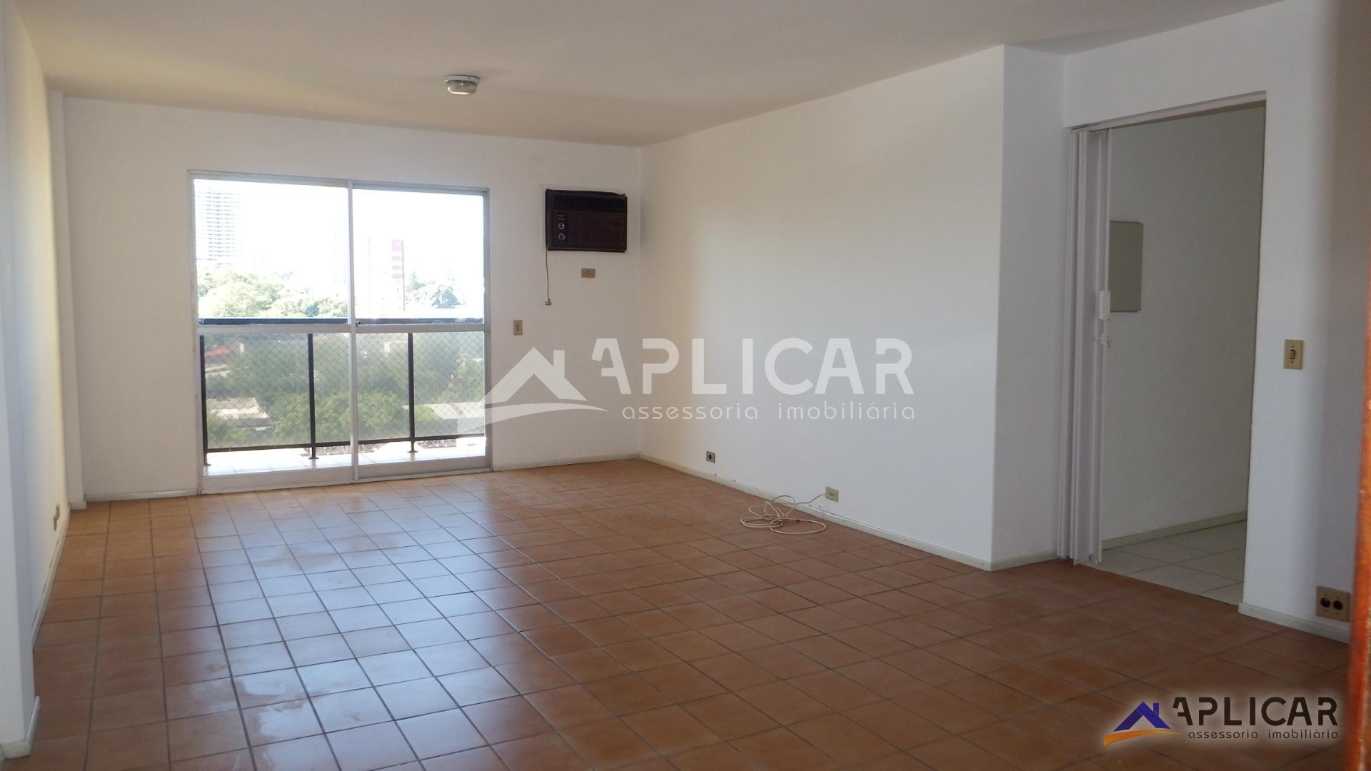 Apartamento à venda no Edifício Santa Cruz, Centro, FOZ DO IGU...
