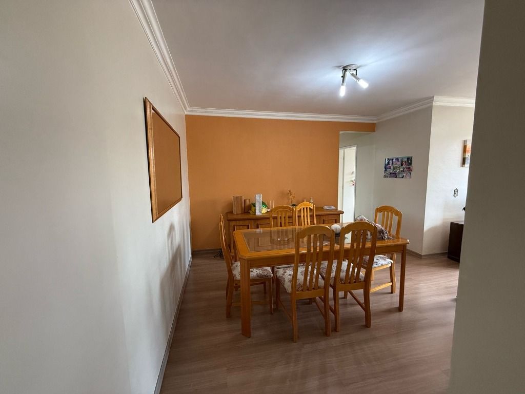 Apartamento com 3 dormitórios à venda, 85 m  por R  495.000,00...