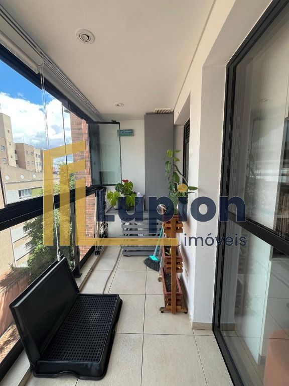 Apartamento  Rua Mauá com 1 dormitório à venda, 47 m  por R  7...