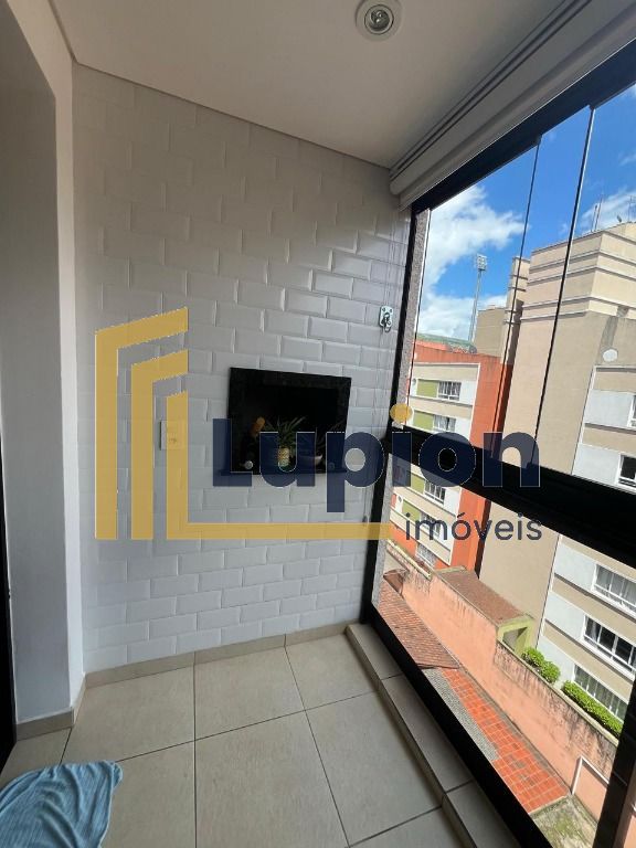 Apartamento  Rua Mauá com 1 dormitório à venda, 47 m  por R  7...