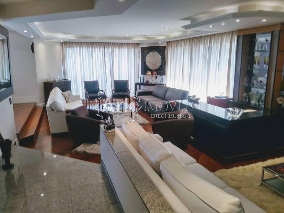 Apartamento a venda na Vila Mariana com 4 quartos sendo 2 suit...