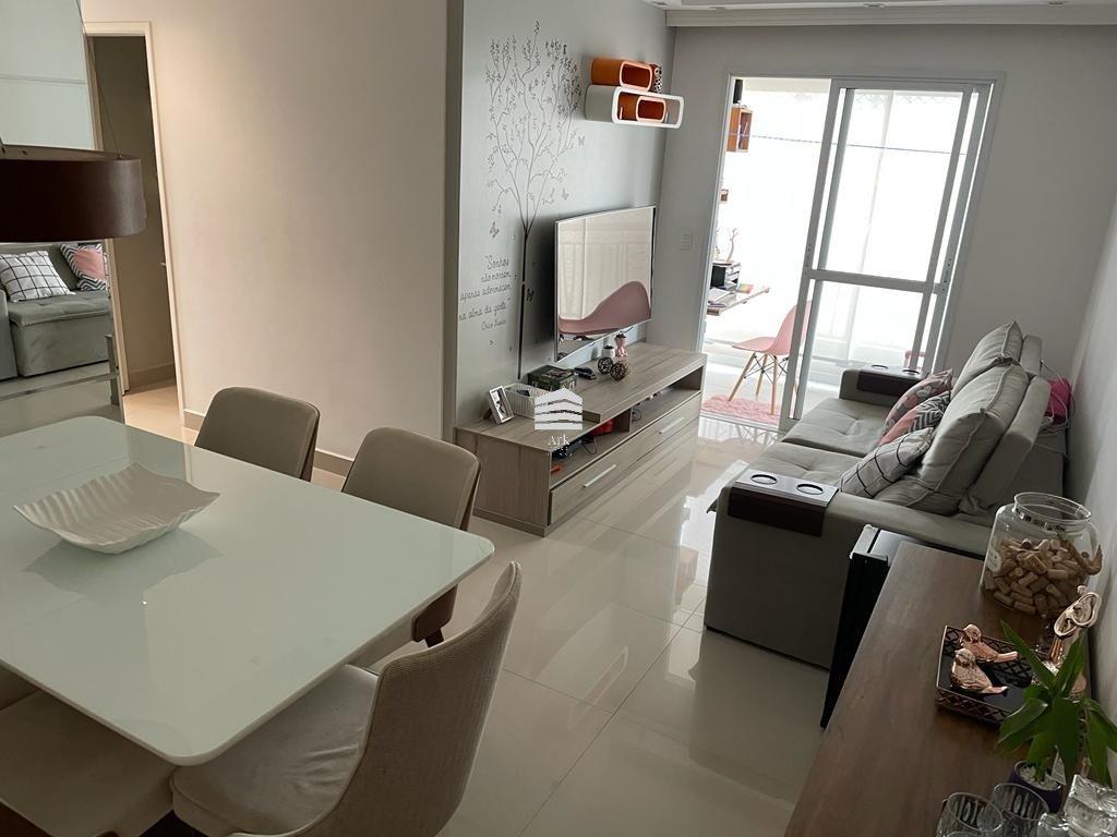 Apartamento à Venda no Condomínio Monte Carlo - Rua Ouvidor Pe...