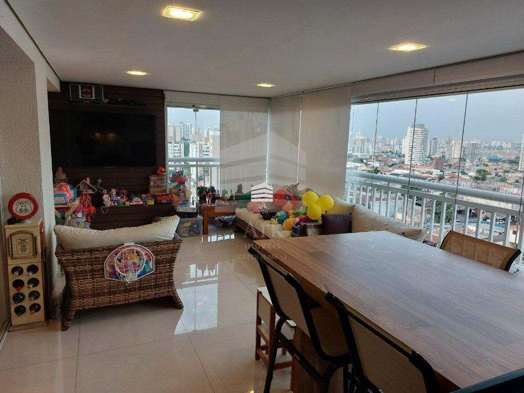 Apartamento á venda vila Gumercindo 143m , 3 suítes, 3 vagas.