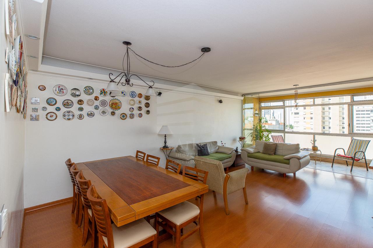 Apartamento com 3 quartos e 2 vagas à venda com 138 m  na Vila...