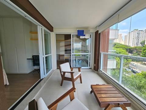 Apartamento mobiliado com suite e 1 vaga para locação com 56 m...