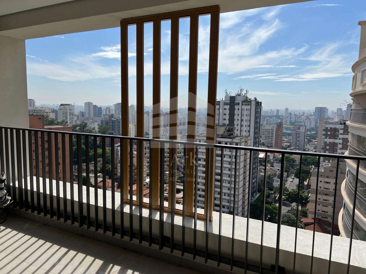 Apartamento com três dormitórios -2 duas vagas- , Vila Mariana...