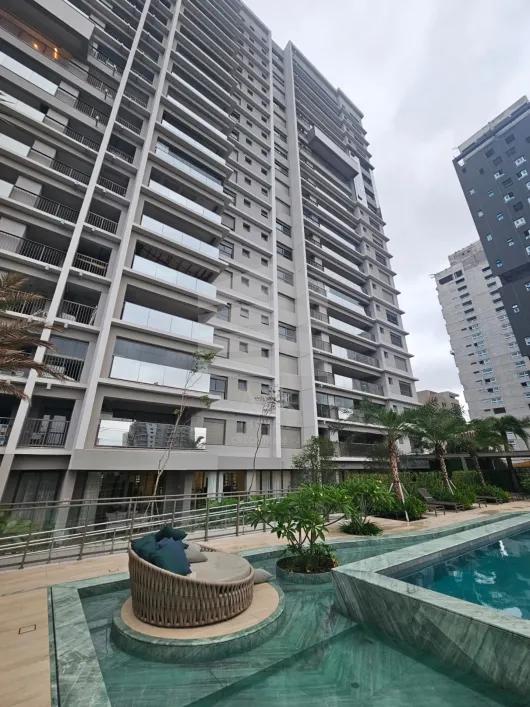 Apartamento com 3 Quartos sendo 3 su?tes e 2 vagas ? venda, 13...
