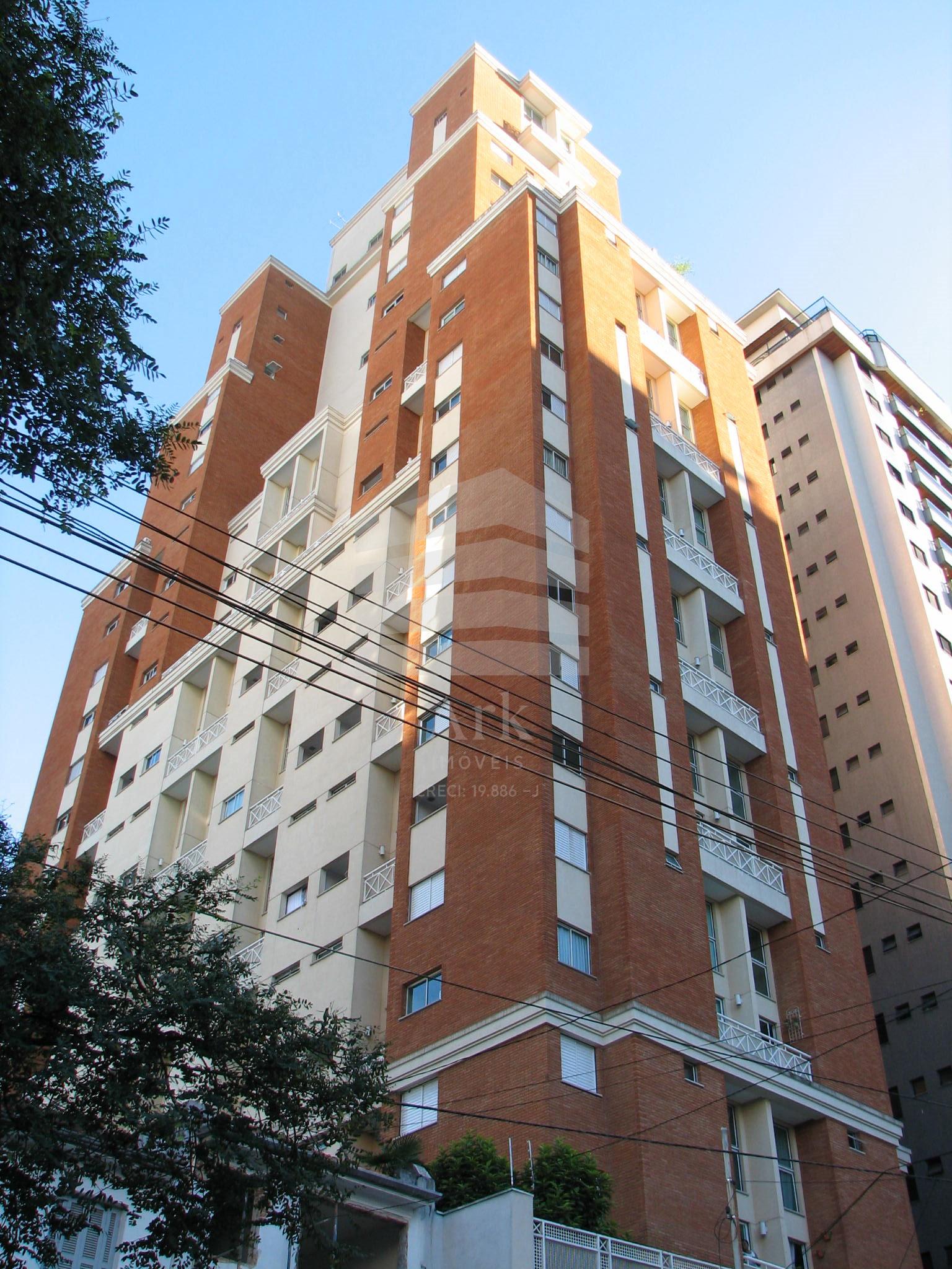 Loft semi mobiliado com 1 quarto sendo 1 su?te, 45 m  e uma va...