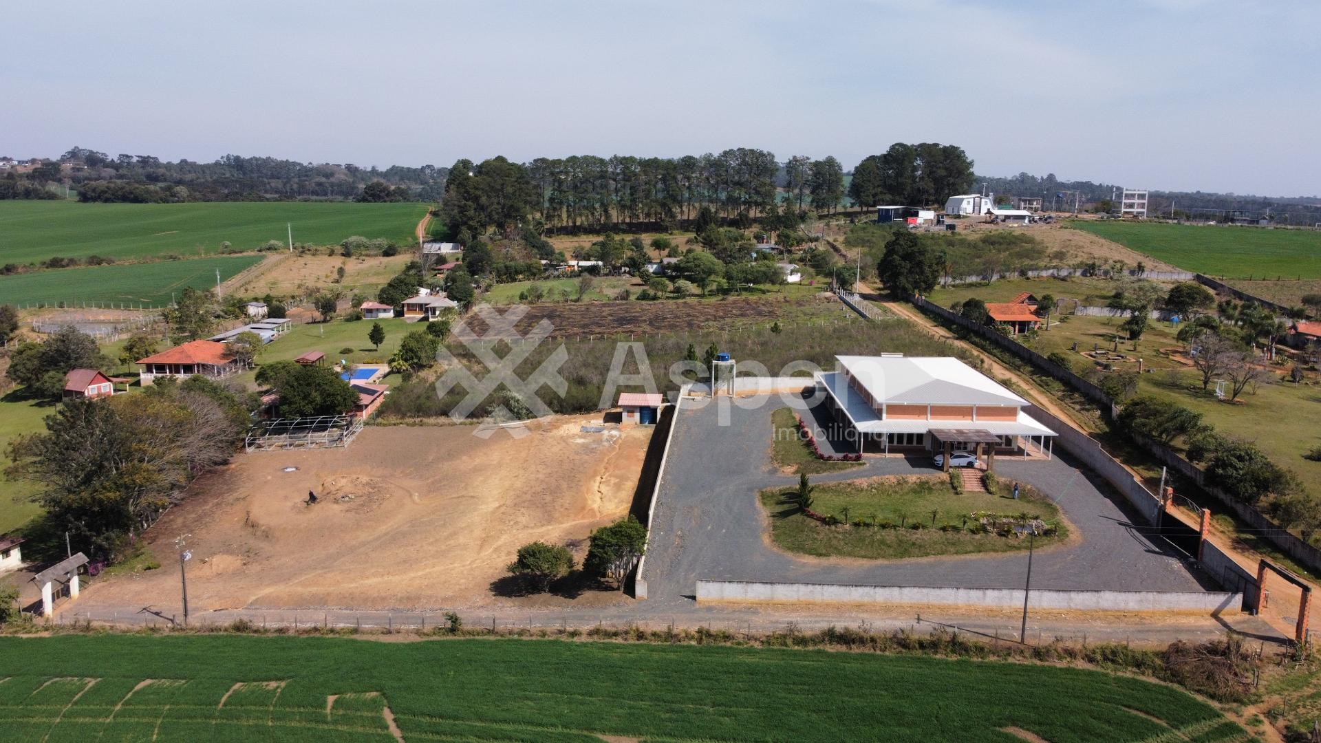 Salão de Festas  - Terreno com 6.720m2 -  Bocaina - Ponta Gros...