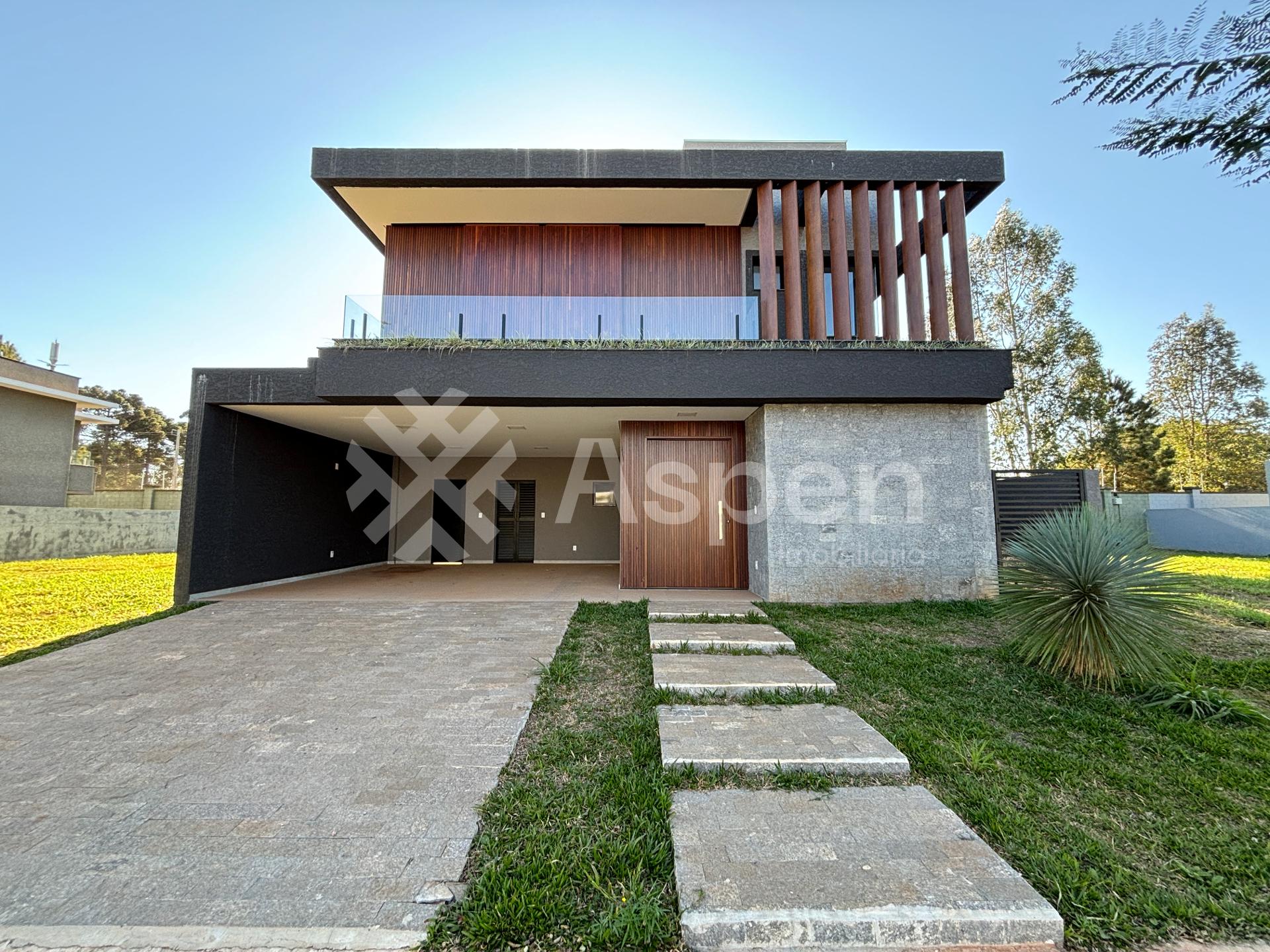 Sobrado à venda - Condominio Terras Alphaville - Jardim Carvalho