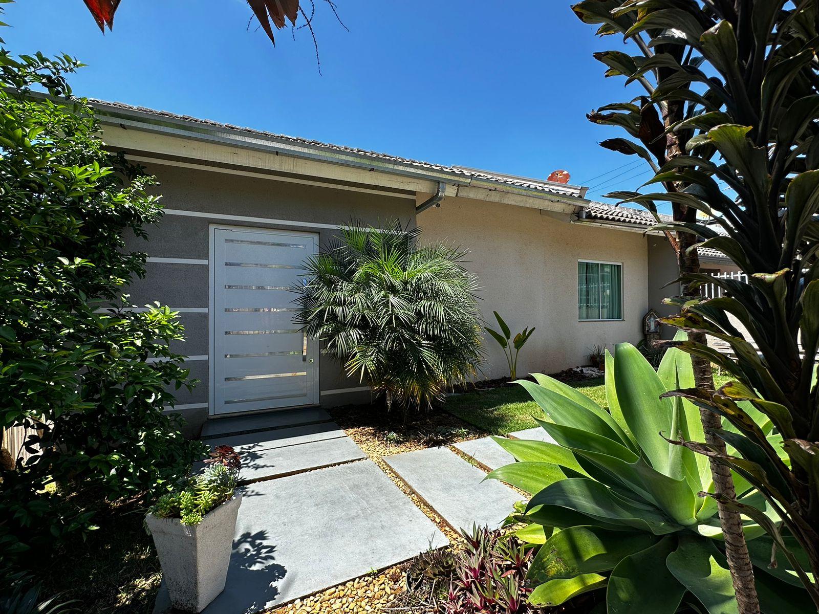 Casa à venda com 02 quartos no bairro Cadorin em Pato Branco - PR