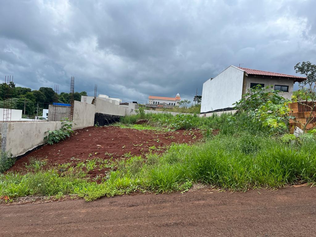 Lote à venda no bairro Menino Deus no Loteamento Dom Carlos em...