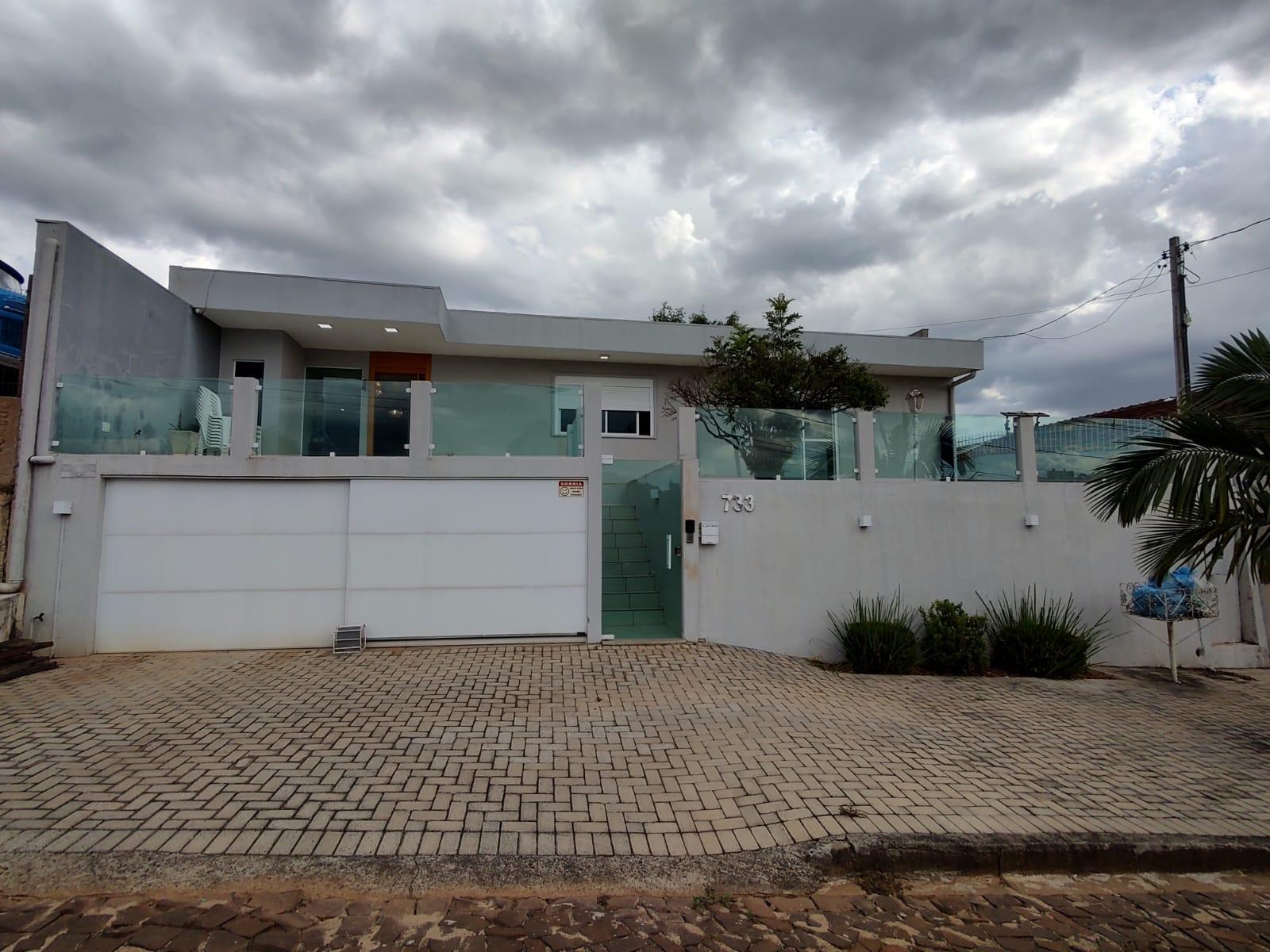 Casa à venda no bairro Santa Terezinha em Pato Branco - PR