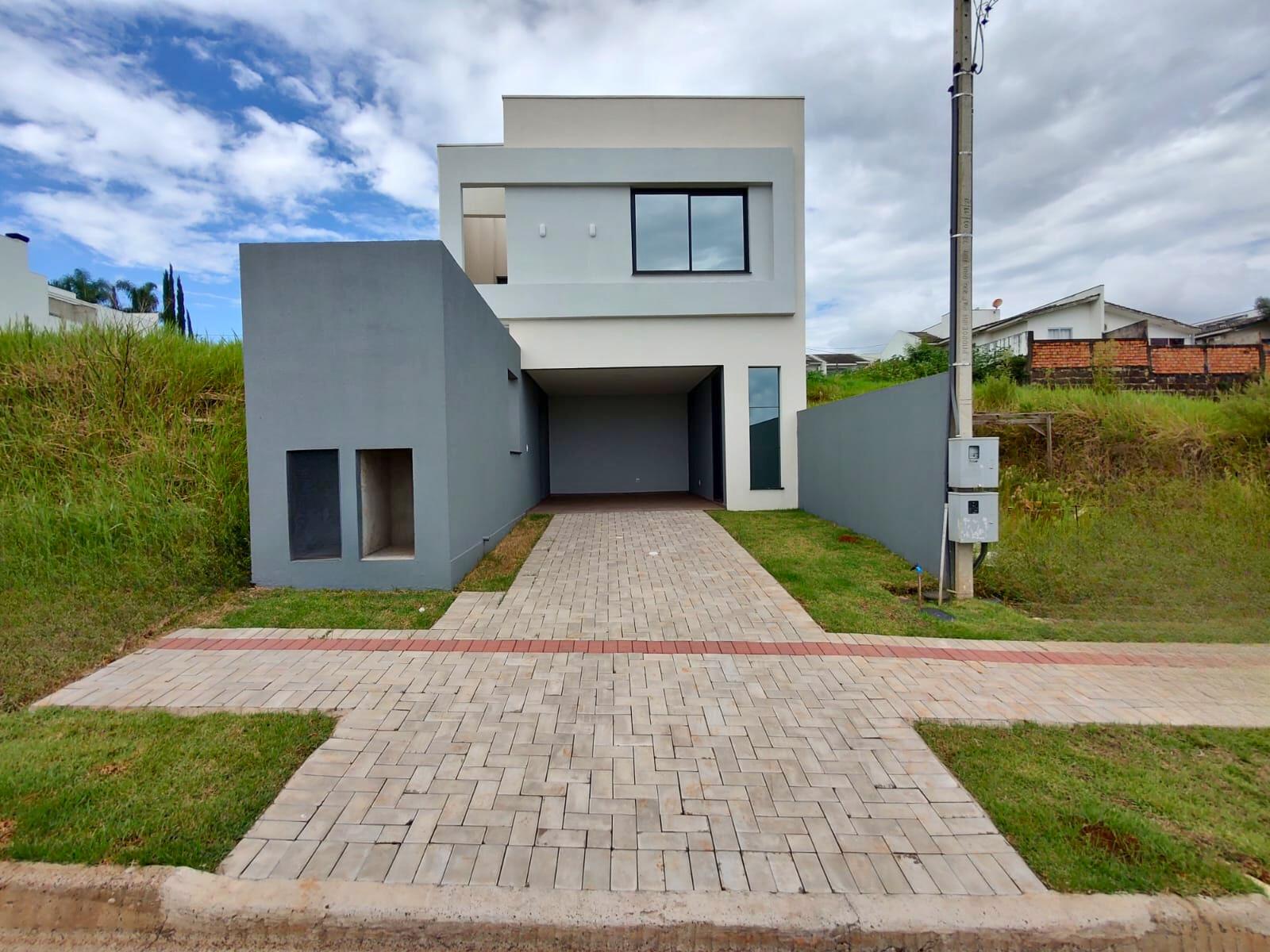 Sobrado NOVO à venda no bairro Fraron em Pato Branco - PR