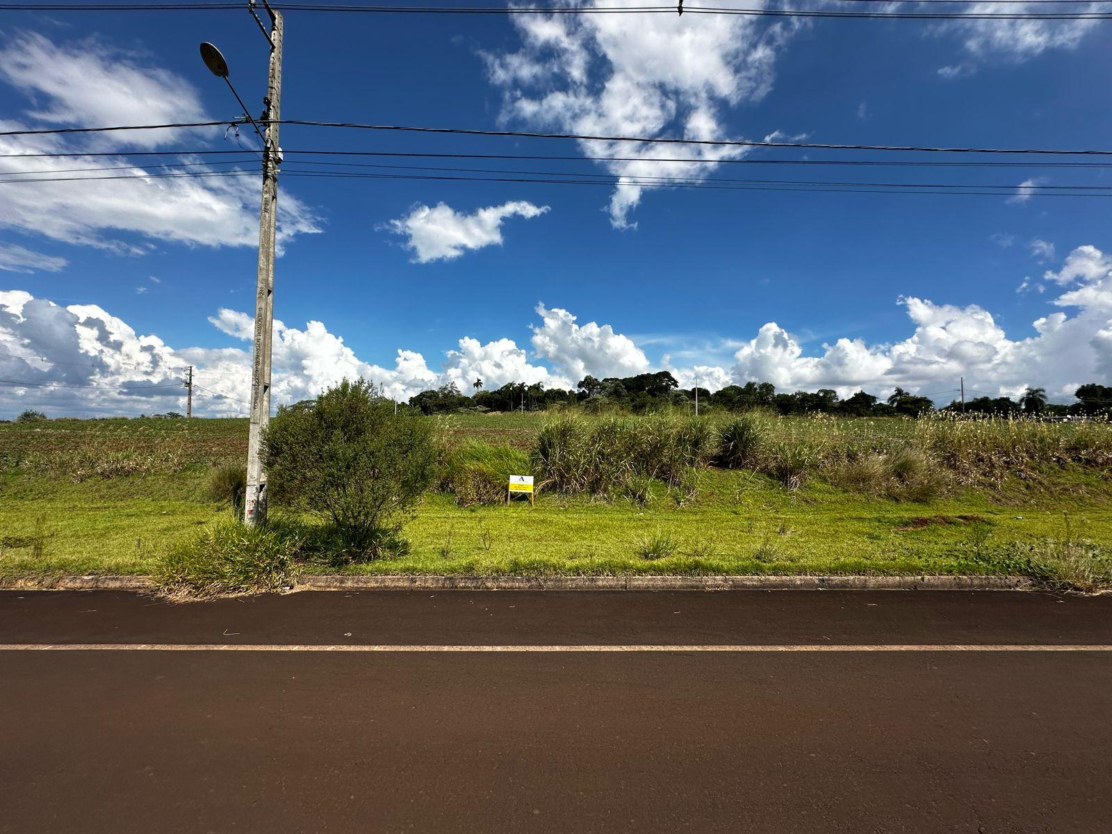 Lote amplo ? venda no bairro S?o Luiz em Pato Branco - PR