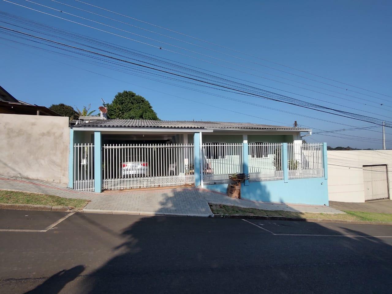 Casa à venda no bairro Santo Antônio em Pato Branco - PR