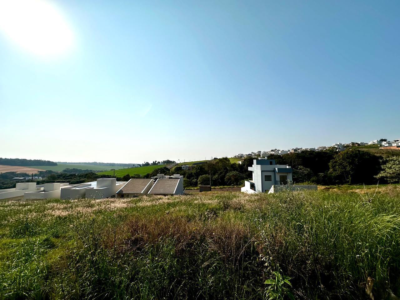 Lote à venda com área de 296,40 m   no bairro Fraron em Pato B...