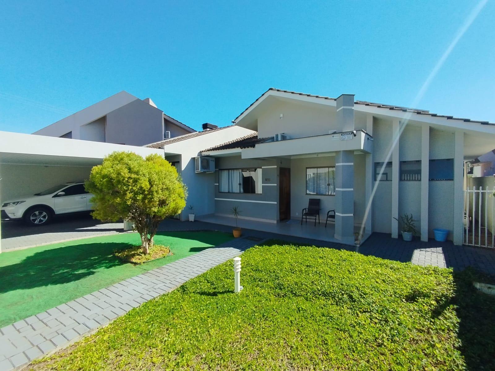 Casa Alto Padrão à venda no bairro Pinheiros em Pato Branco - PR