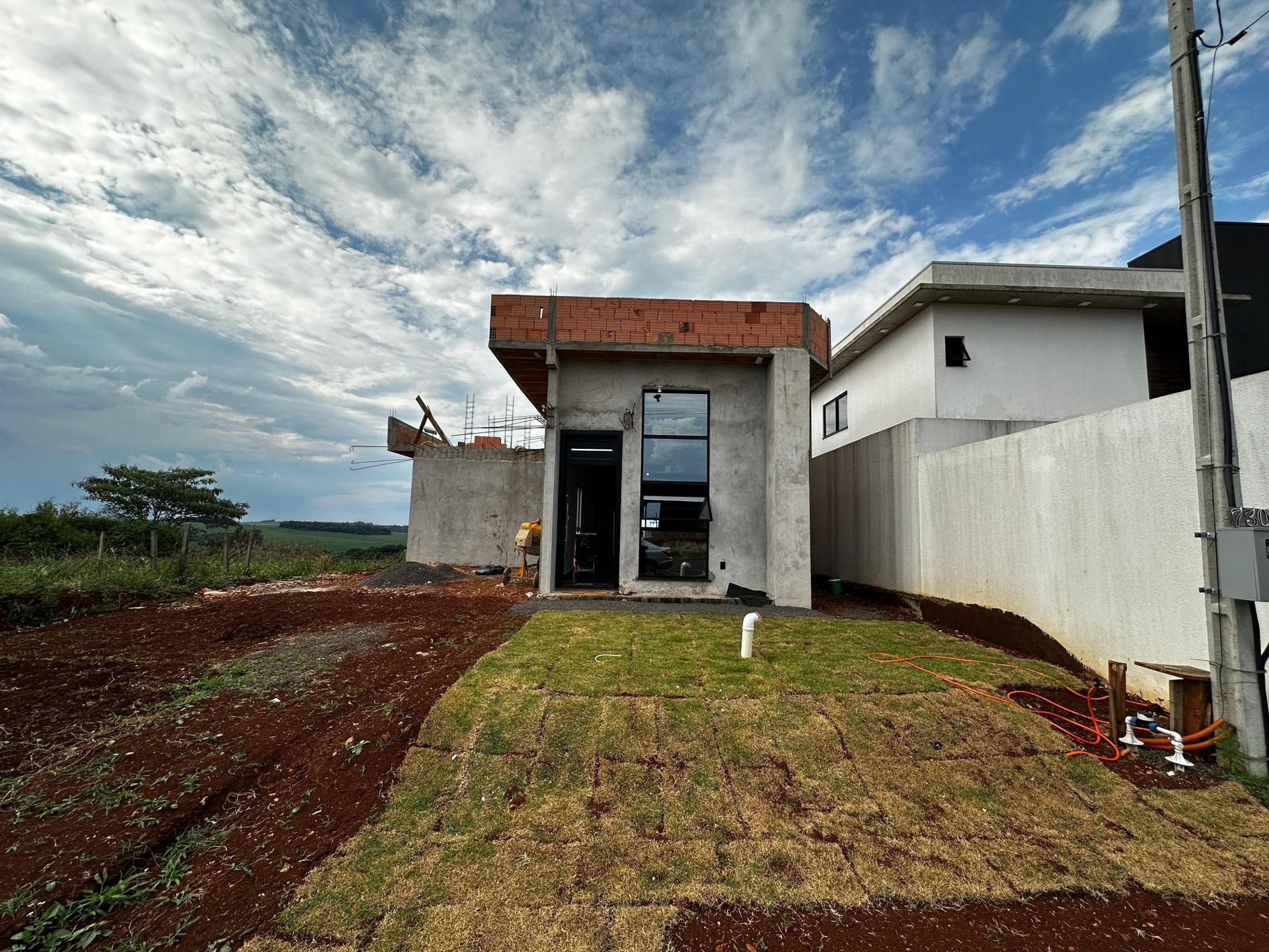 Casa em construção à venda no bairro Fraron em PATO BRANCO - PR