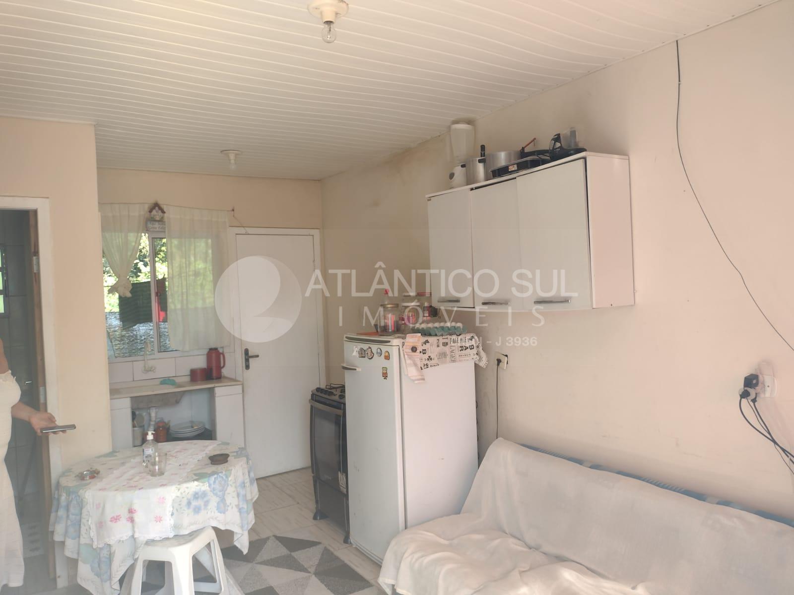 Casa à venda, PONTAL DO SUL, medindo 360m² de área total, PONT...
