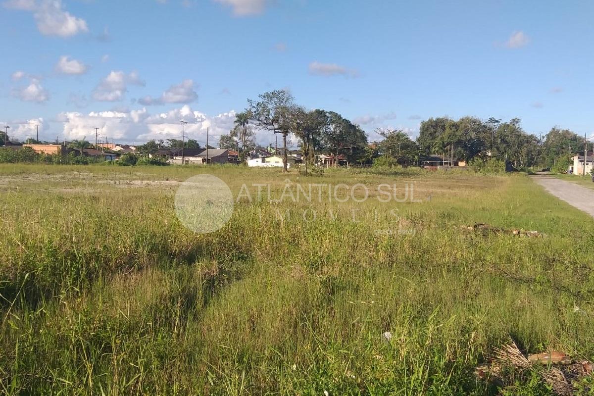 Lote de terreno, quadra inteira 100m da rodovia, SHANGRI-LÁ. R...