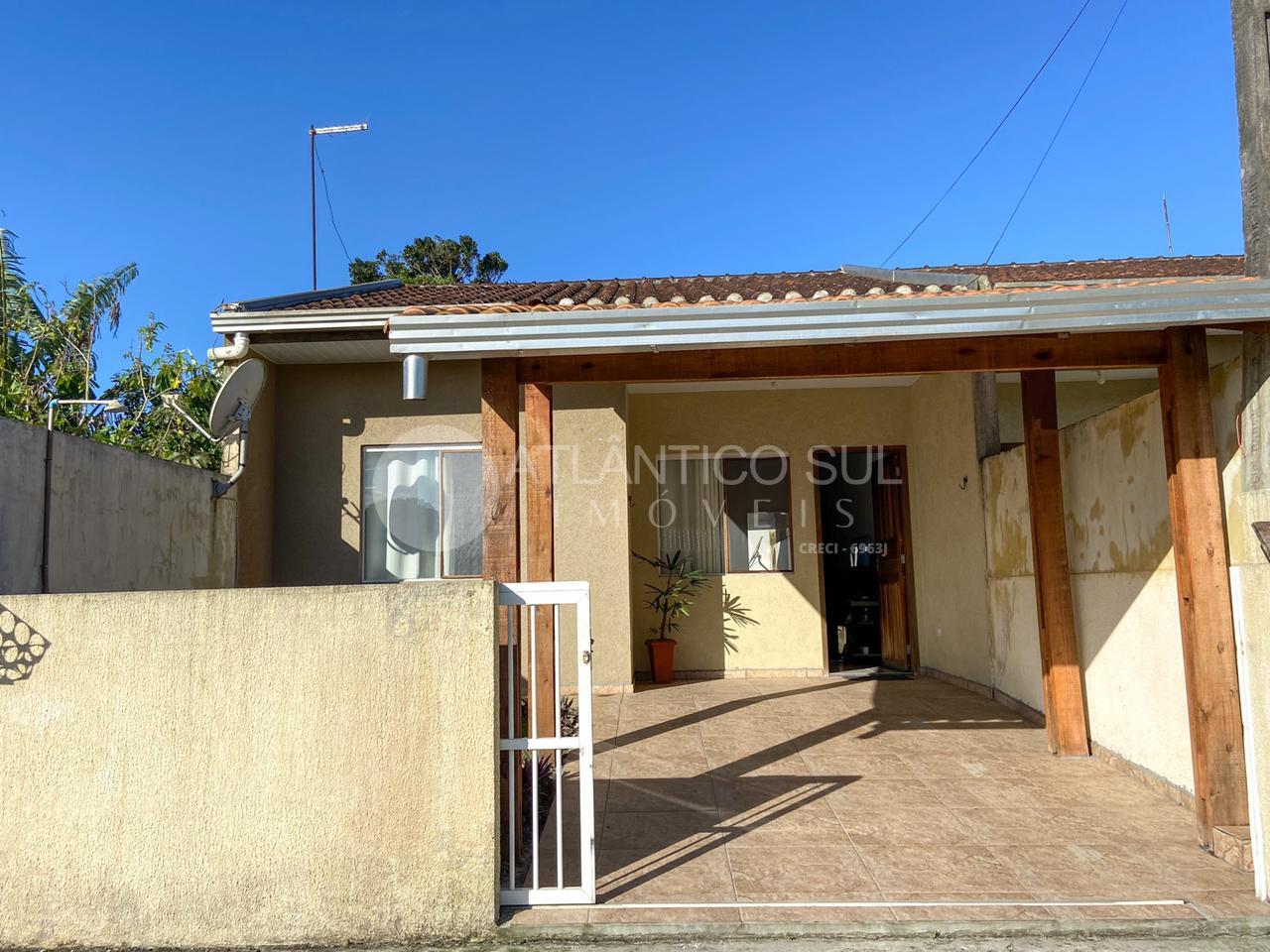 Casa à venda,em região de moradores em SHANGRI-LÁ, PONTAL DO P...