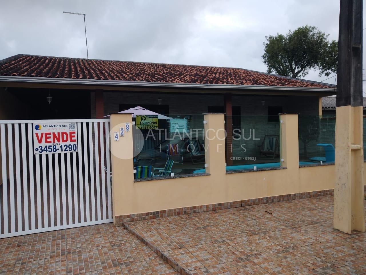 excelente casa mobiliada em Santa Terezinha com piscina, 6 qua...