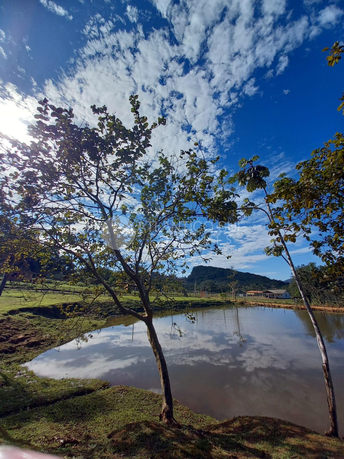 Linda chácara em condomínio à venda em ANTONINA - Litoral do  PR