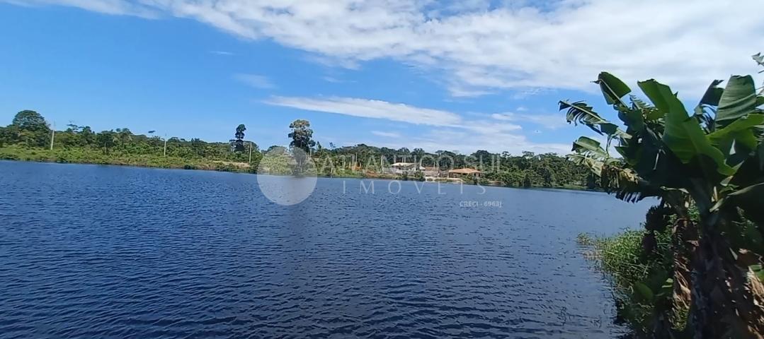 Terreno com lago aos fundos à venda no JARDIM JACARANDÁ, PONTA...