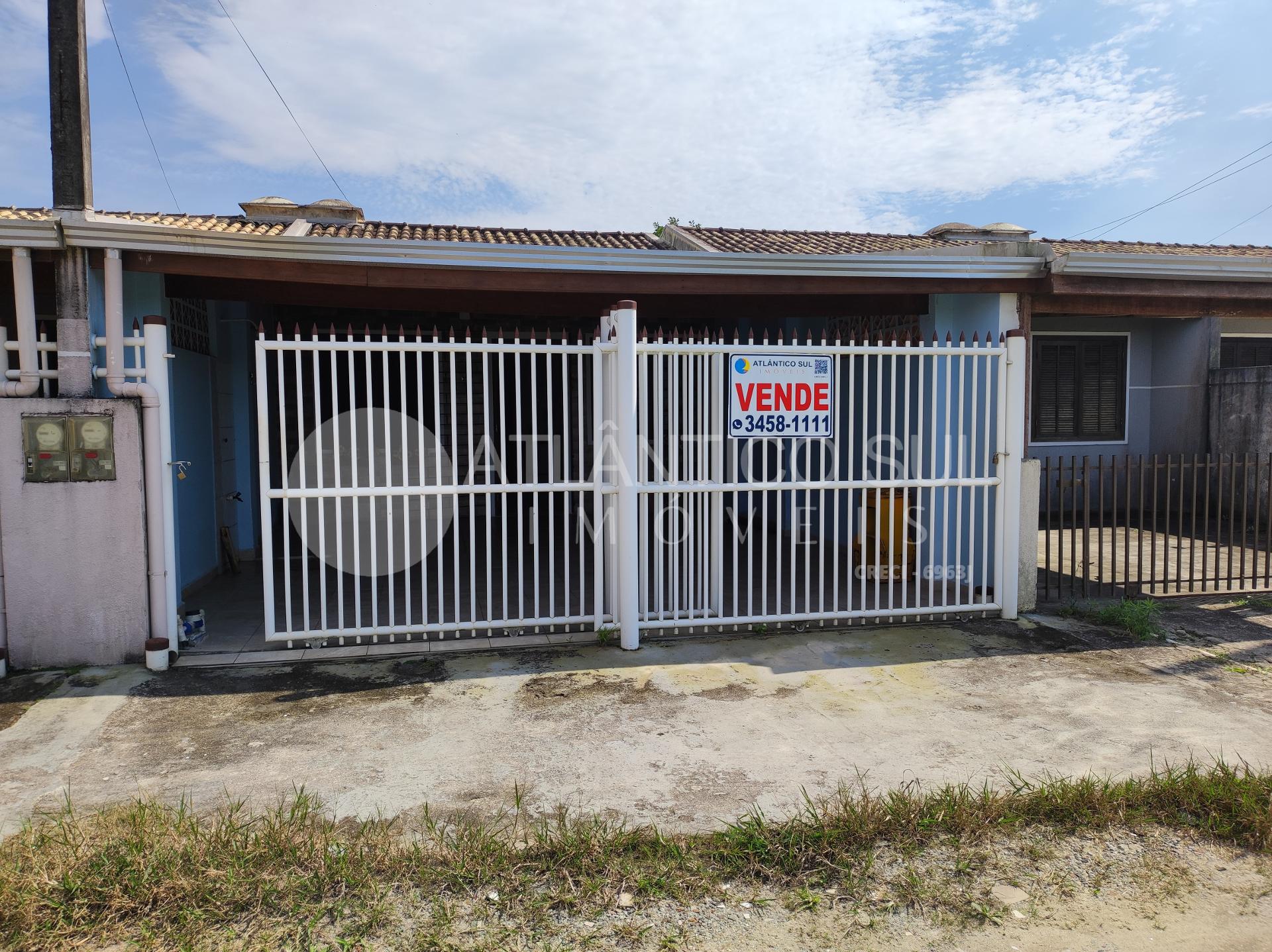 Casa à venda, 400 metros do mar em Monções, PONTAL DO PARANA - PR