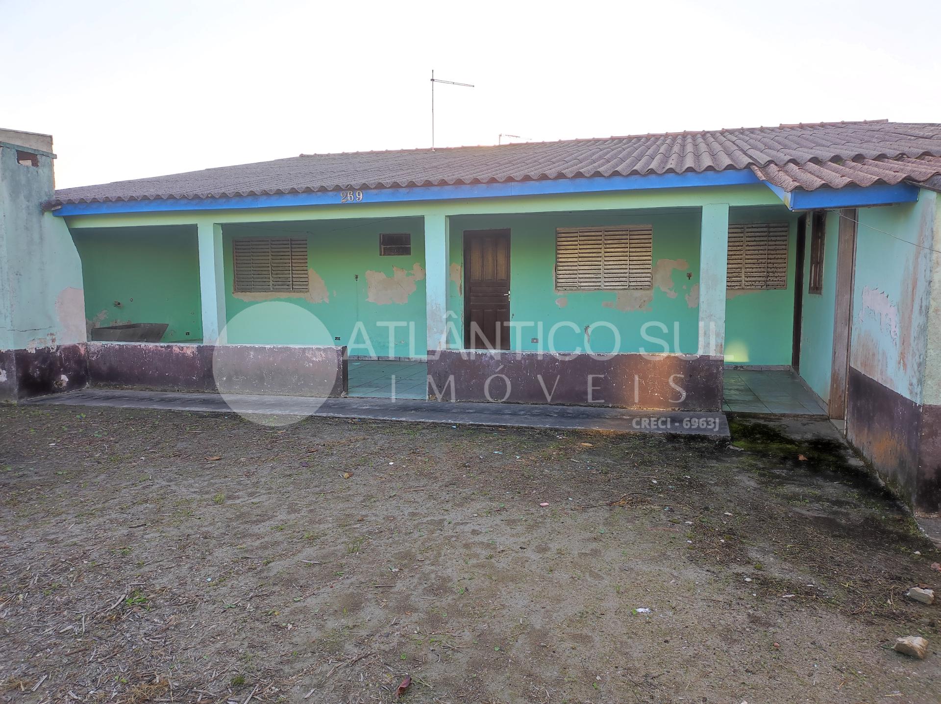 Casa à venda, com 02 quartos PRAIA DE LESTE, PONTAL DO PARANA ...