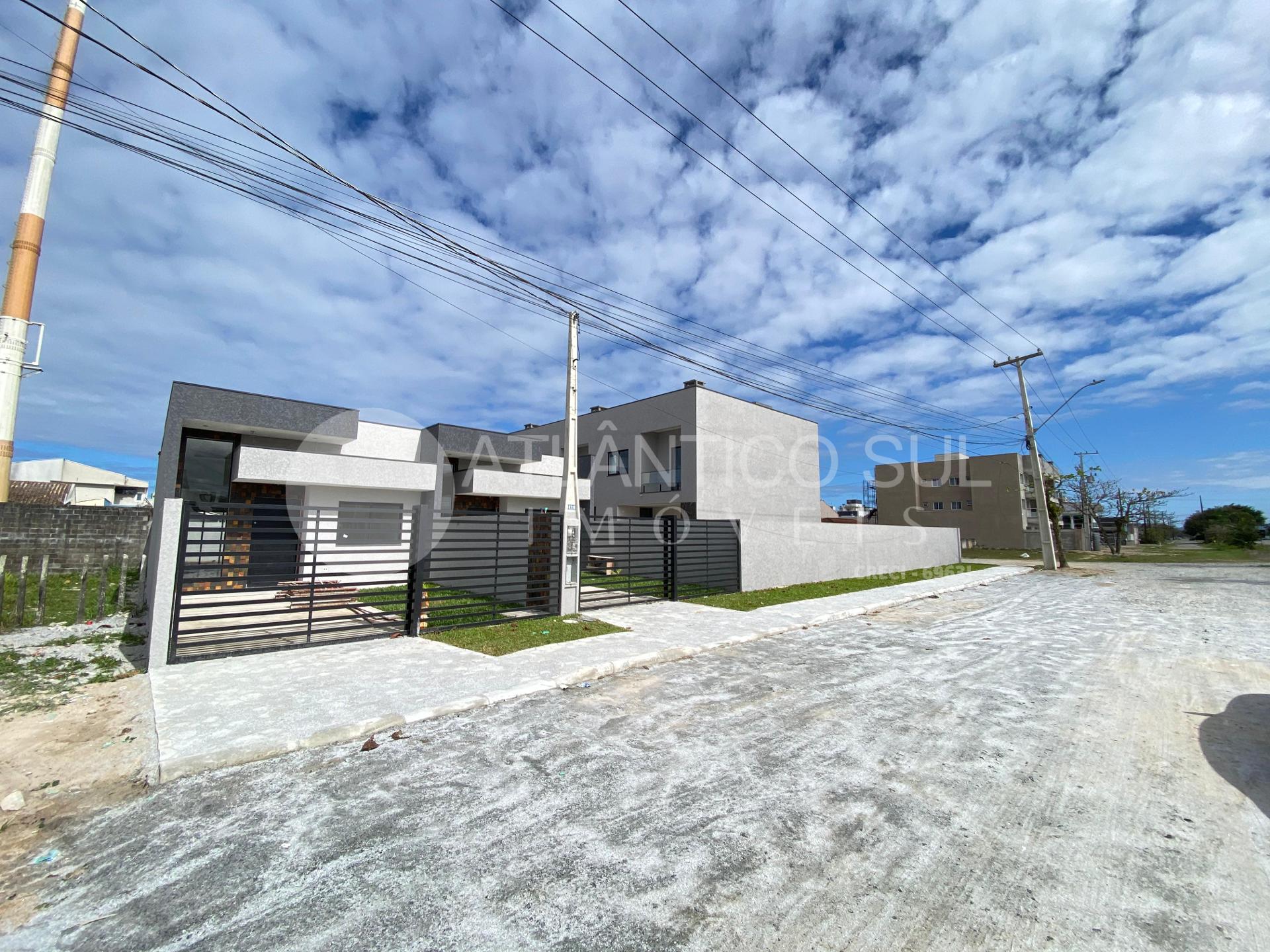 Casa à venda, 200 metros do mar, Balneário  CARAVELAS, MATINHO...