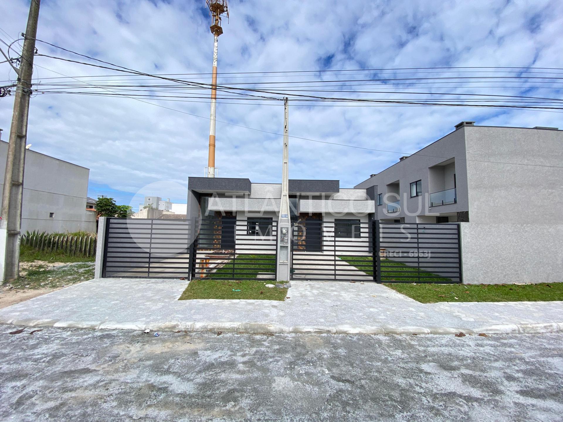 Casa à venda, 200 metros do mar, Balneário  CARAVELAS, MATINHO...