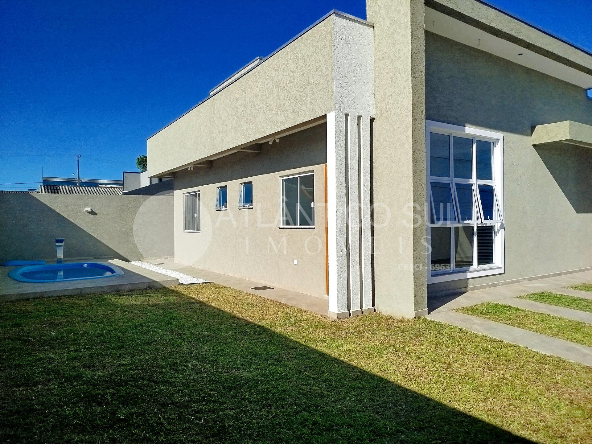 Casa nova com piscina,3 quartos à venda, GAIVOTAS, MATINHOS - PR