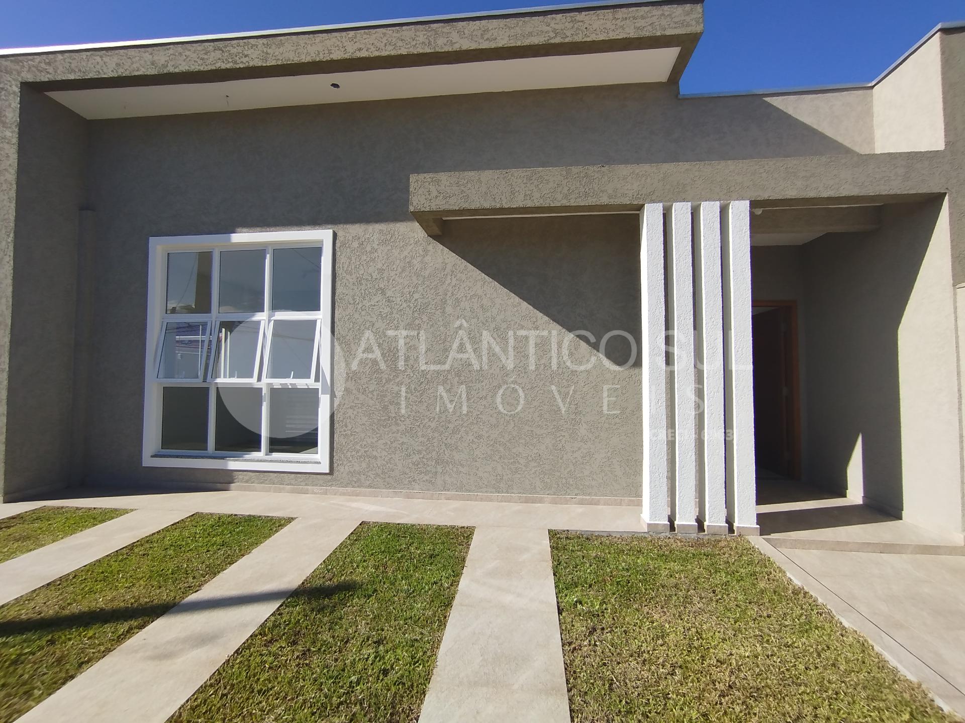 Casa nova com piscina,3 quartos à venda, GAIVOTAS, MATINHOS - PR