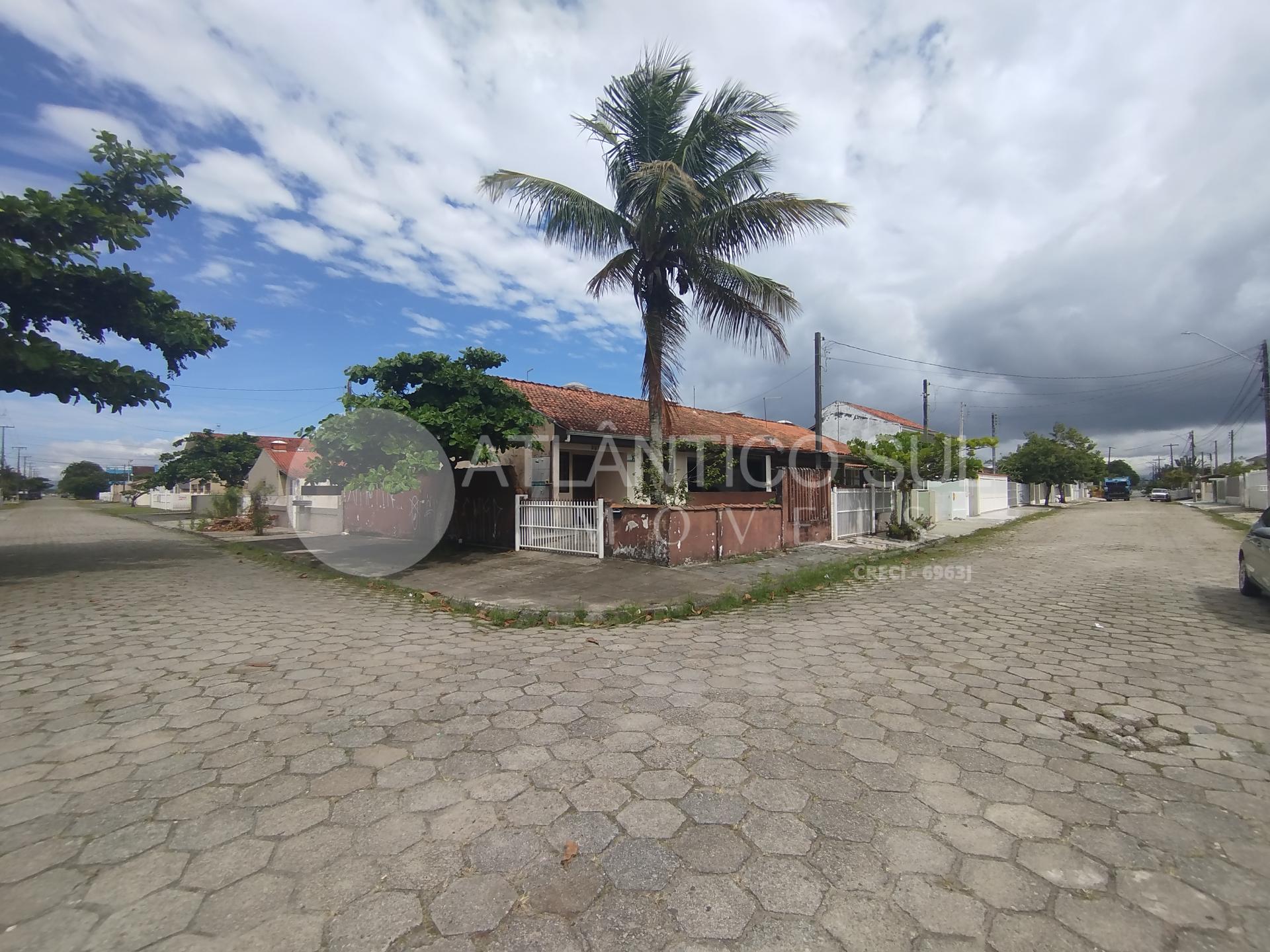 Casa de esquina à venda, Praia de Leste, PONTAL DO PARANA - PR