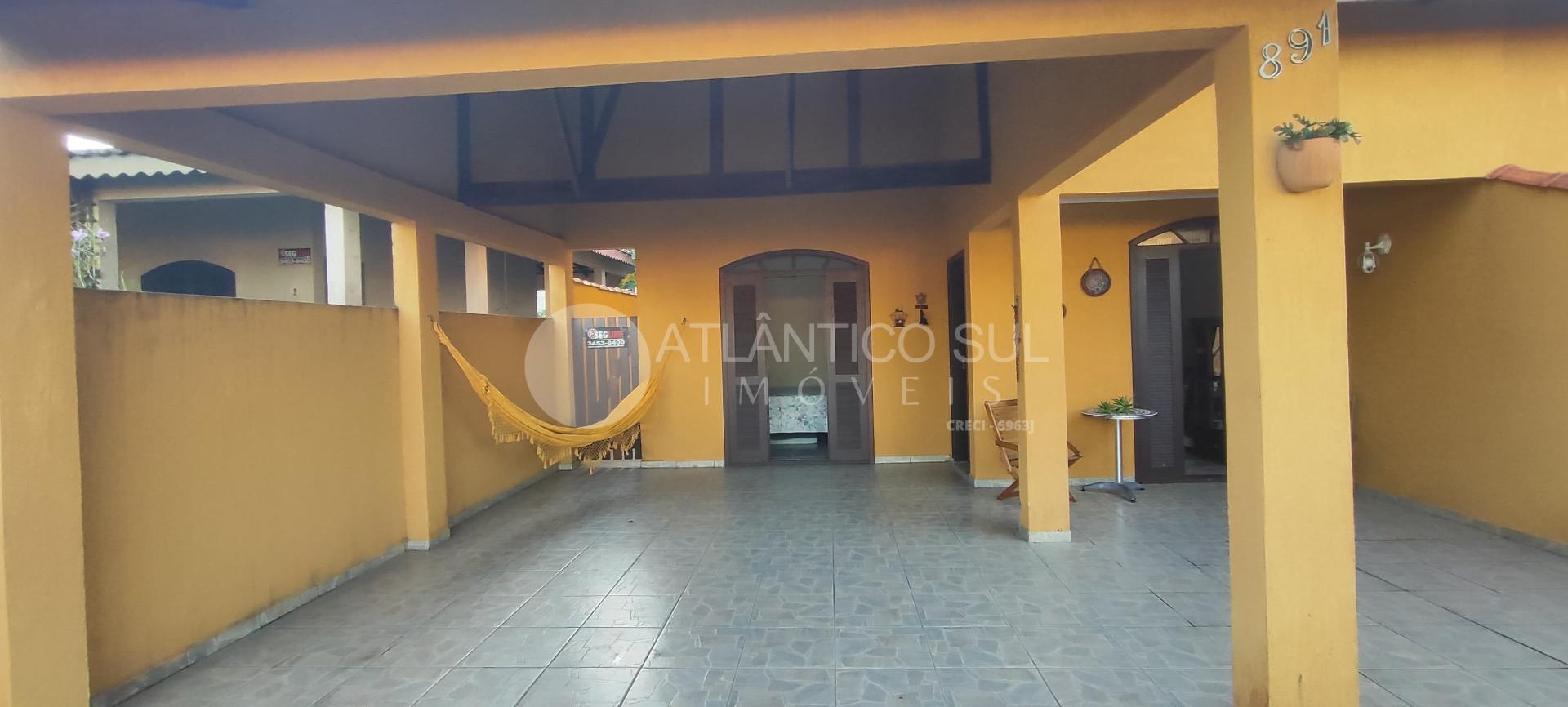 Venda de Casa no balneário Grajaú com  2 quartos, Cozinha e Sa...