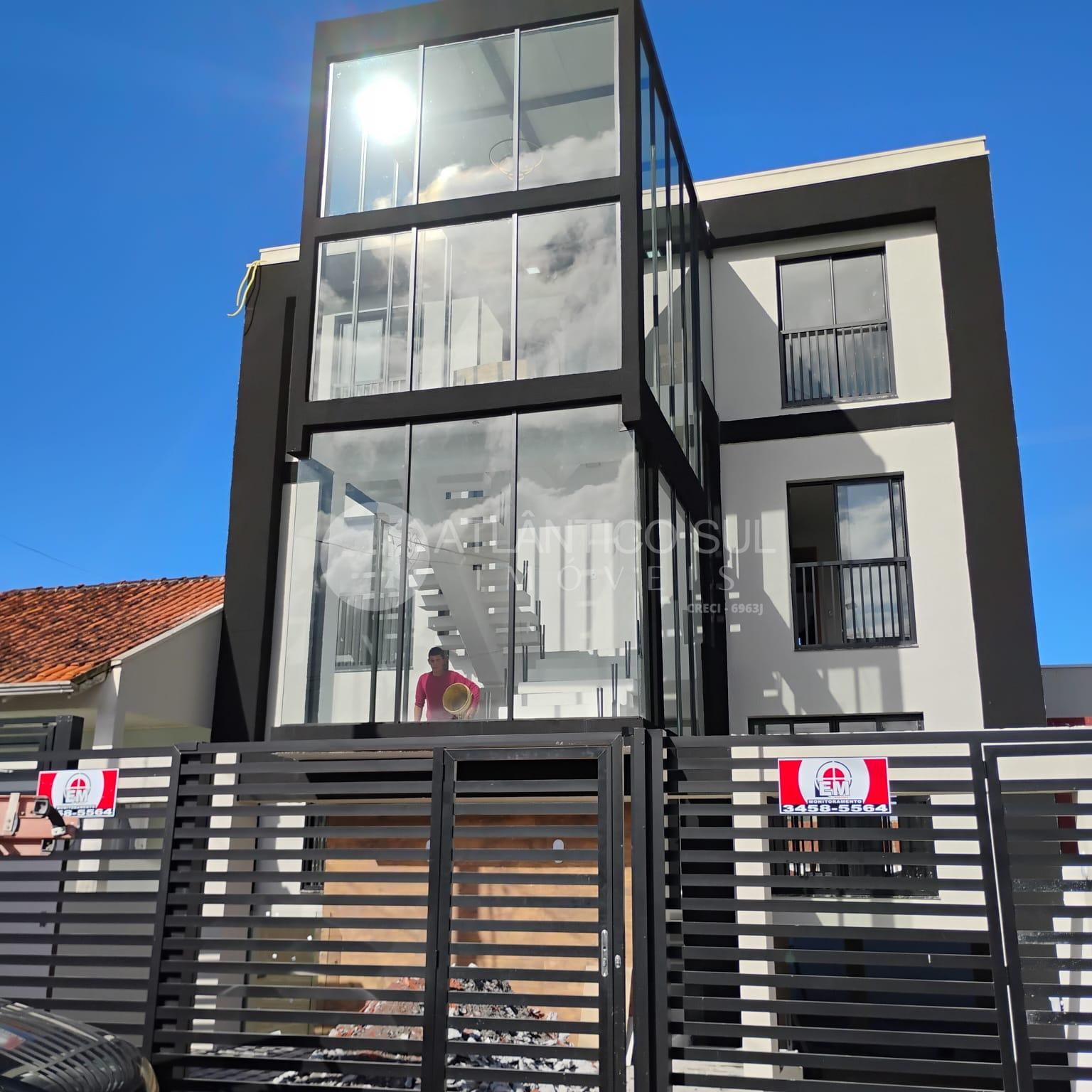 Apartamento à venda vista mar com 02 quartos, Pereque, MATINHO...
