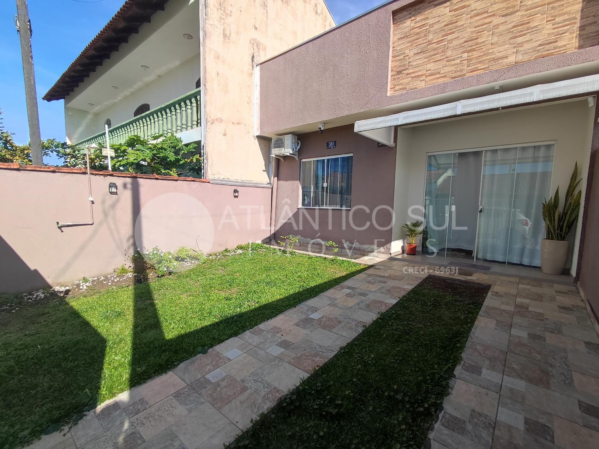 Casa à venda com piscina, Praia de Leste, PONTAL DO PARANA - PR