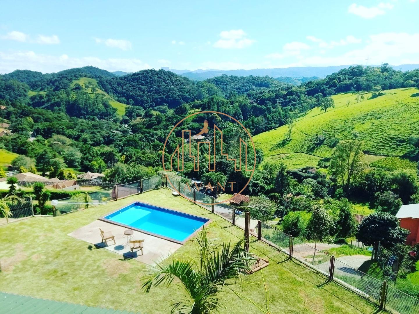 Chácara à Venda na Serra da Mantiqueira em SANTO ANTONIO DO PI...