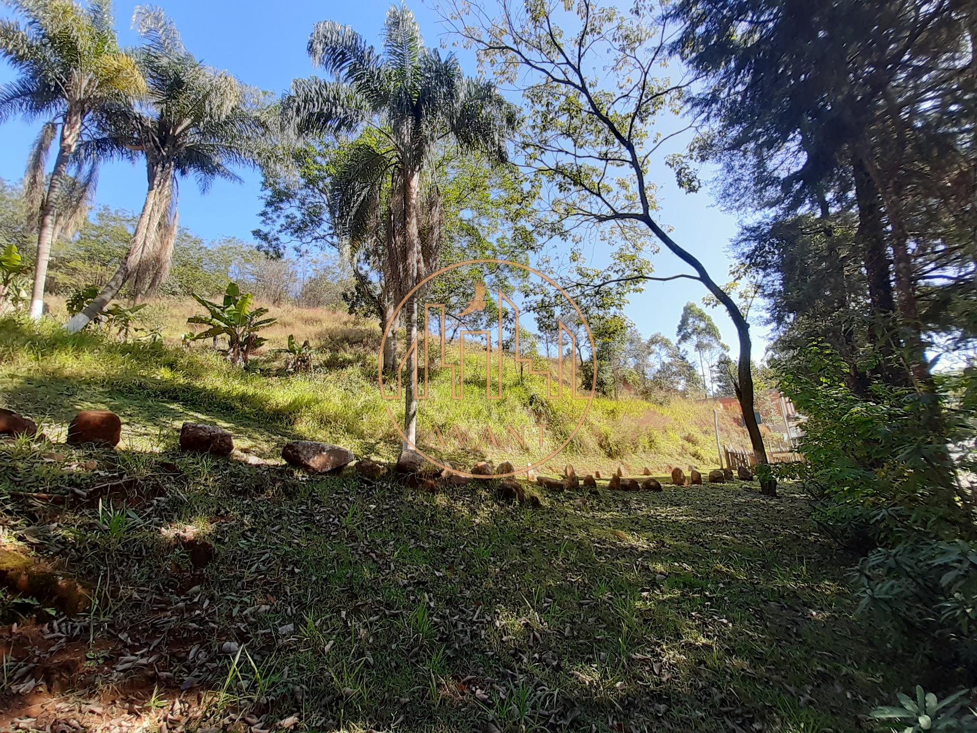 Terreno à venda no Terras de San Nicolau em SANTANA DE PARNAIB...