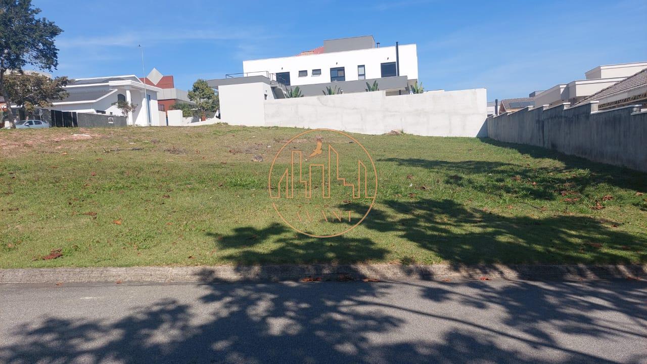 Excelente  Lote no condomínio Monte Carlos - Urbanova - SJC SP