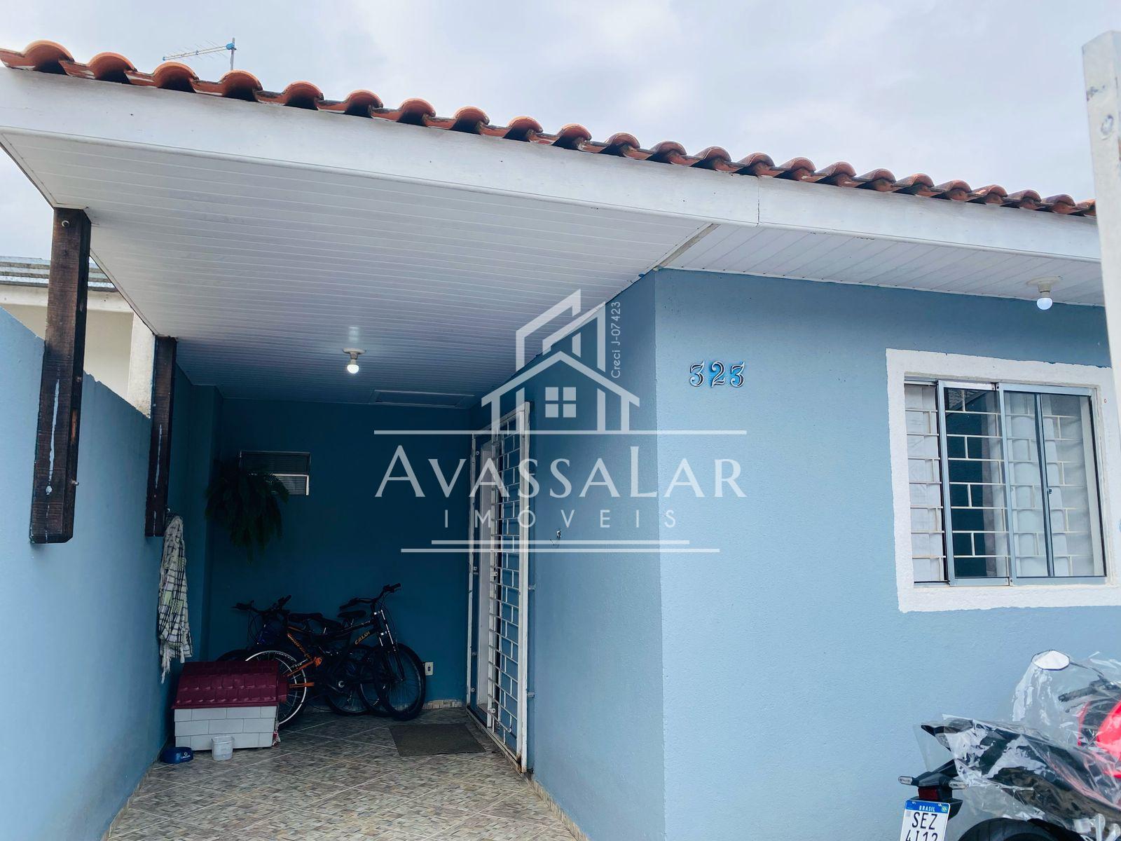 CASA DE FRENTE PARA A RUA COM 2 DORMITORIOS, VAGA DE GARAGEM ,...